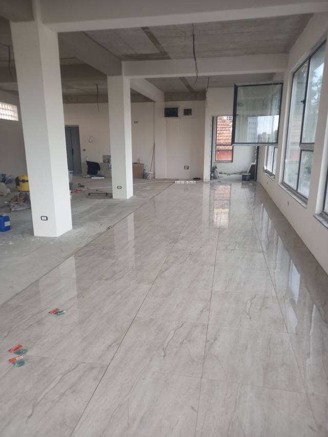 Ilie - Amenajari interioare Oradea - Expertica