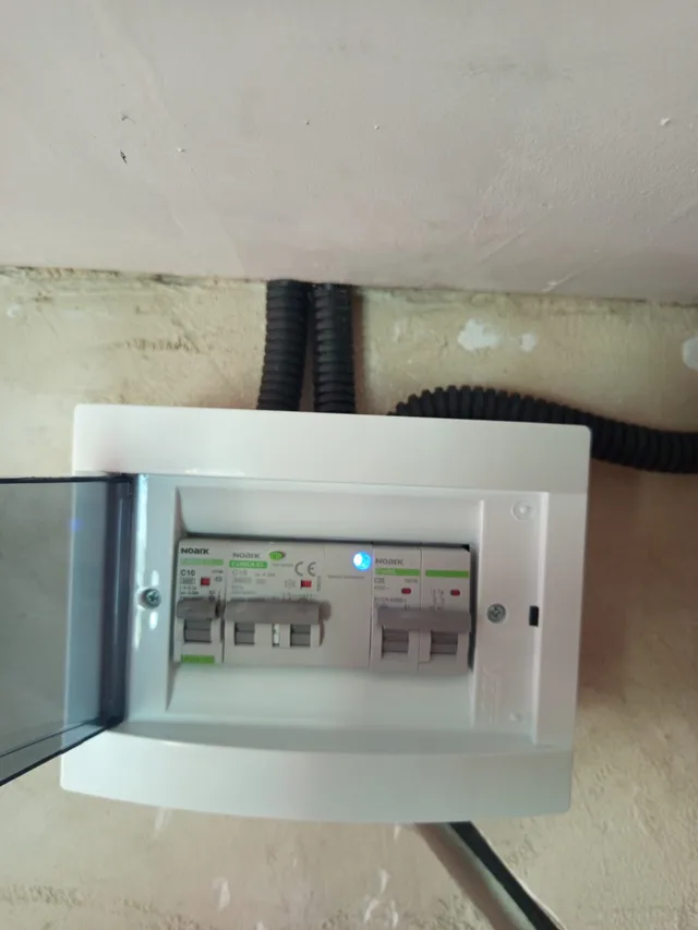 Ciprian — Electrician Iași — Imagine 10