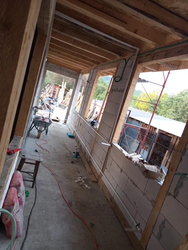 Rebeca Construct — Renovări interioare Ploiești — Imagine 3